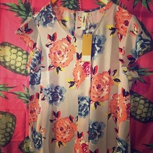 Size XL Flower Flutter Sleeve Blouse Grey